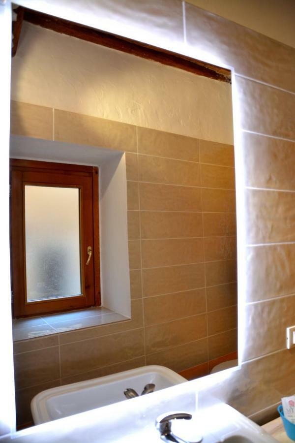 Casa Vicolo Delle Chiavi Apartment Poggibonsi Luaran gambar